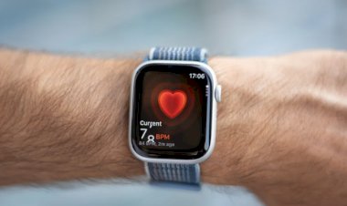 أبل تستعد لإطلاق مزايا جديدة مدعومة بالذكاء الاصطناعي