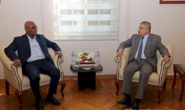 الفريق أسامة ربيع يبحث سبل التعاون مع هيئة الموانئ البحرية السودانية في مجالات تطوير الموانئ والتدريب الفني