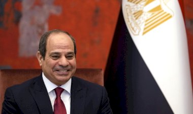 "السيسي يوجه رسالة حاسمة للهيئة الوطنية للإنتخابات: الشفافية والنزاهة أساس تمثيل الشعب"