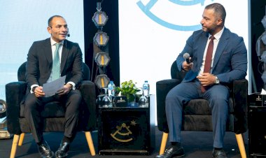 البورصة المصرية تشارك في حوار موسع حول خطط تطوير السوق وتفعيل الآليات الجديدة