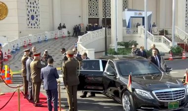 الرئيس السيسي يصل إلى مقر افتتاح المعرض الدولي للصناعات الدفاعية «إيديكس 2025»