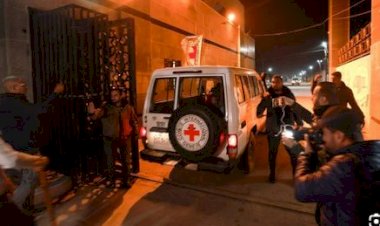 تسليم جثمان إسرائيلي محتجز بغزة.. وفرق البحث تواجه صعوبات بسبب انقطاع الكهرباء