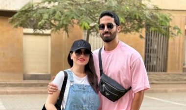 إطلالة كاجوال.. مى عز الدين تخطف الانظار برفقة زوجها فى أحدث ظهور