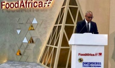 رئيس الهيئة المصرية العامة للمعارض والمؤتمرات يلقي الكلمة الافتتاحية لمعرض فود أفريكا/باك بروسيس