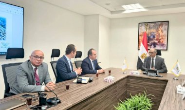 نائب وزير الإسكان يستقبل مسئولي إحدى الشركات التركية لبحث فرص التعاون في مشروعات المياه والصرف الصحي