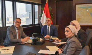 وزير الاستثمار يبحث مع وزير التجارة والصناعة الكوري تعزيز العلاقات الاستثمارية والتجارية بين مصر وكوريا الجنوبية