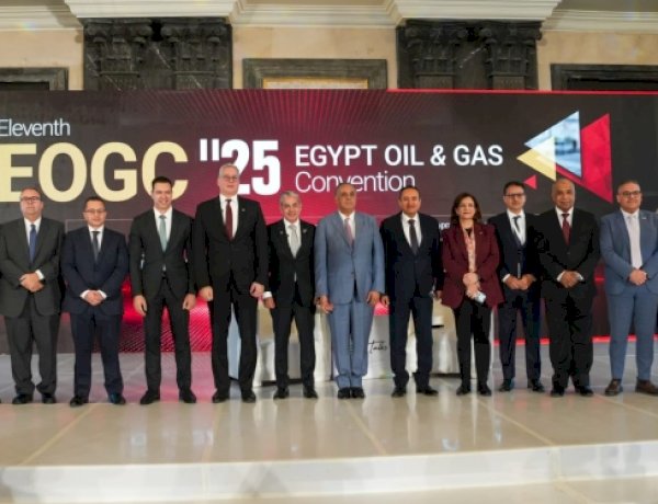 وزير البترول والثروة المعدنية خلال مؤتمر " التعاون لتعزيز فرص الاستكشاف والإنتاج البترولي "