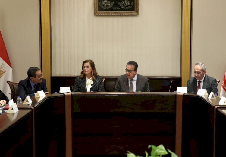 وزير الصحة يترأس اجتماع اللجنة الاستشارية العليا للتنمية البشرية