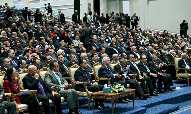 مدبولي يشهد انعقاد الجمعيـة العامة للشراكة بين الأكاديميات والمعرض الدولي لتسويق مخرجات البحوث بالعاصمة