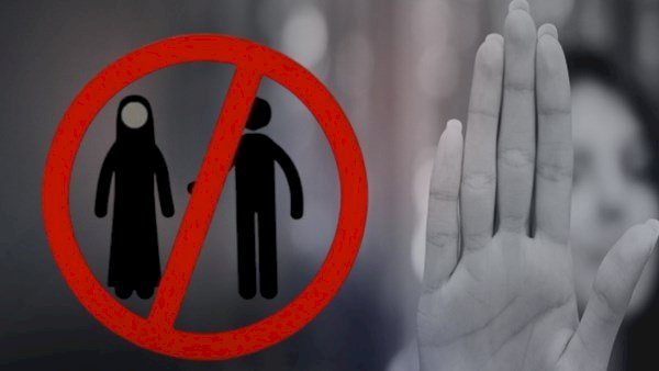 فضيحة مصعد مترو الأنفاق .. التحريات : مسئول الأمن لامس أجساد طالبتين