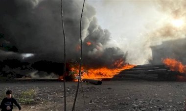 حريق ضخم بمواسير الصرف الصحي في قرية سنتريس بالمنوفية دون إصابات