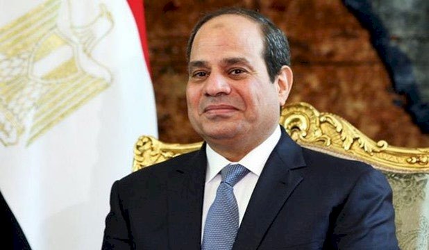 الرئيس السيسي يستقبل وفد الاتحاد الدولي لكرة القدم “فيفا”
