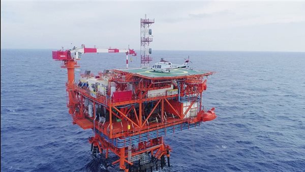 اكتشافات وآبار جديدة تضيف 47 مليون قدم مكعب غاز و 4300 برميل بترول ومتكثفات يوميًا