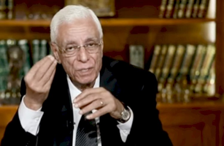 حسام موافي يحذر من إهمال اللغة العربية: "أجمل لغات العالم"