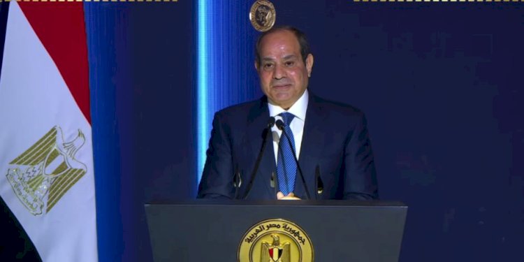 الرئيس السيسى لأسر الشهداء: نجدد الالتزام والعهد معكم من الدولة والشعب