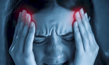 حسام موافي يحذر من تجاهل الصداع المزمن: يكون مؤشرًا لمشكلات صحية خطيرة