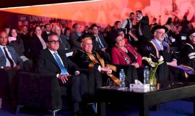 خالد عبدالغفار يشهد تخريج الدفعة الأولى من الجامعة الأوروبية في مصر