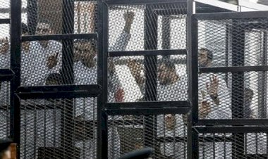 محاكمة 25 متهما في خلية أكتوبر الإرهابية