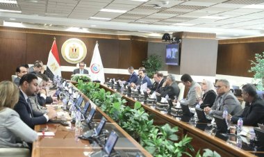 وزير الصحة يتابع الاستعدادات للتشغيل التجريبي لمنظومة التأمين الصحي الشامل بمحافظة المنيا