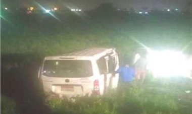 إصابة 17 شخصا في انقلاب ميكروباص بالطريق الدائري بملوي جنوب المنيا