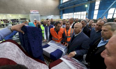 وزير النقل يتفقد ورش كوم أبو راضي ومصنع كولواي مصر ويشارك العاملين إفطار رمضان