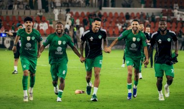 الأهلي يصطدم بالرياض في صراع القمة والقاع بالدوري السعودي