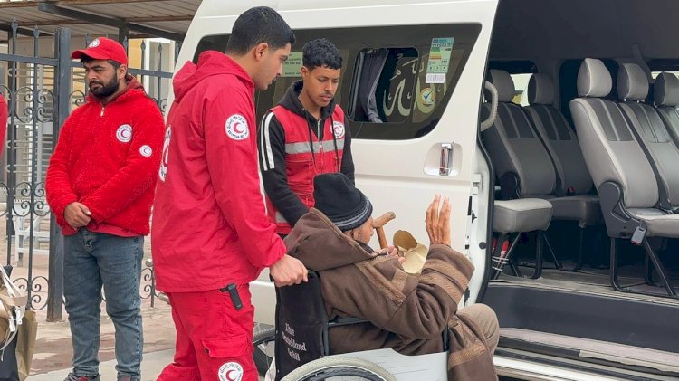 معبر رفح يستقبل دفعة جديدة من الفلسطينيين العائدين إلى قطاع غزة