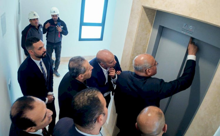 رئيس الهيئة العربية للتصنيع يتفقد باكورة إنتاج الشركة العربية السويسرية للمصاعد بمدينة مدينتي
