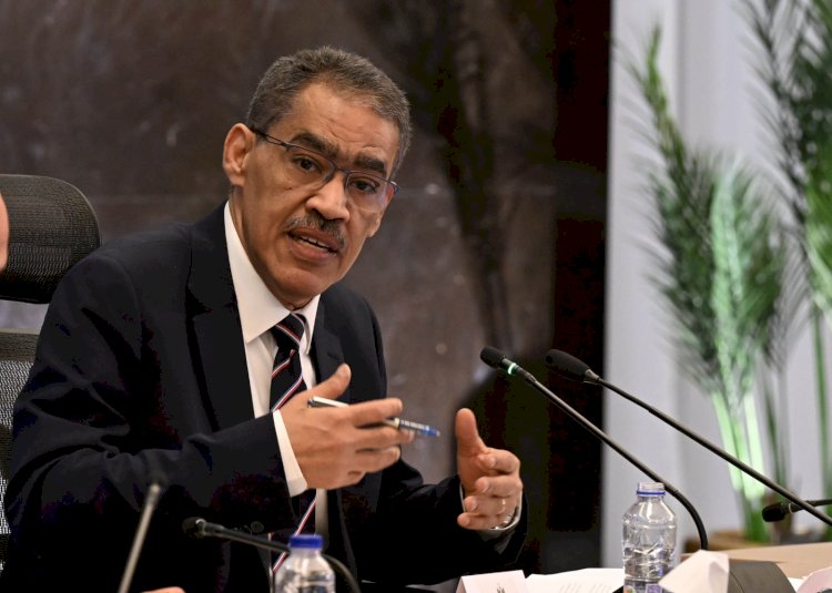 بدء لقاء وزير الدولة للإعلام مع وفد من نقابتي الصحفيين والإعلاميين