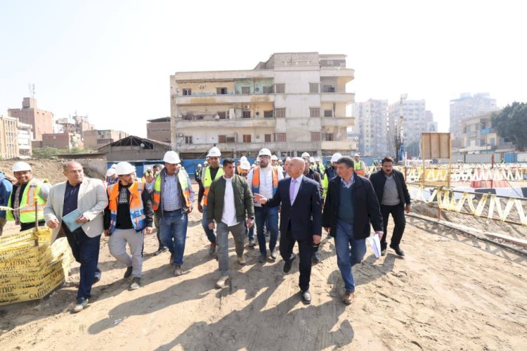 وزير النقل يتفقد محطة الملك الصالح بمشروع المرحلة الأولى للخط الرابع للمترو