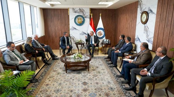 وزير البترول يبحث مع رئيس كابريكورن البريطانية زيادة استثماراتها في مصر