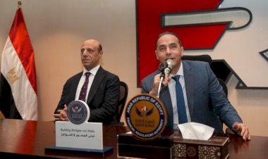  إسلام عزام: المرحلة المقبلة تركز على الابتكار المالي وتعميق دور الأنشطة المالية غير المصرفية في دعم الاقتصاد 