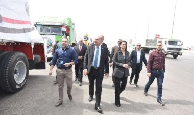 وزير التموين: 130 طنًا من المساعدات الإنسانية يتم نقلها عبر 22 شاحنة لدعم الأشقاء الفلسطينيين