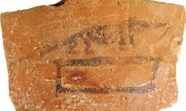 الكشف عن 13 ألف أوستراكا جديدة بموقع أتريبس الأثري بمحافظة سوهاج