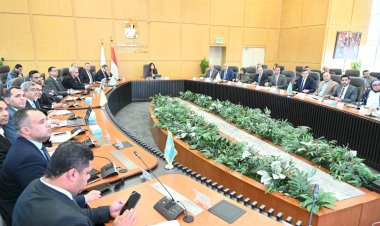 وزيرة الإسكان تعقد اجتماعًا موسعًا لمتابعة الموقف التنفيذي لمشروعات الإسكان التي تنفذها مختلف جهات الوزارة