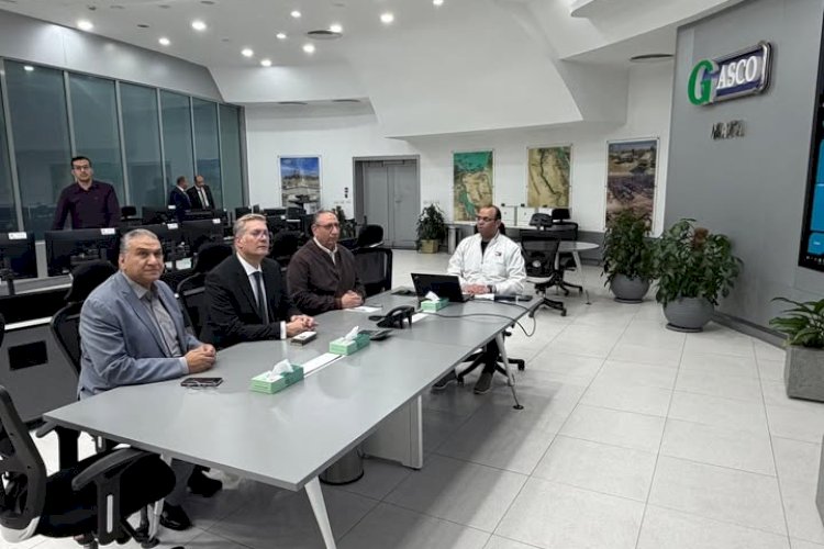 بمناسبة عيد الفطر.. وزير البترول يتابع جاهزية الشبكة القومية للغاز الطبيعي “NATA”