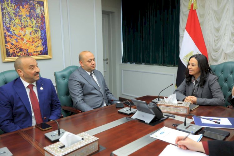 وزيرة التضامن تواصل لقاء أعضاء مجلس النواب..وتوجه بسرعة التعامل مع طلبات دوائرهم