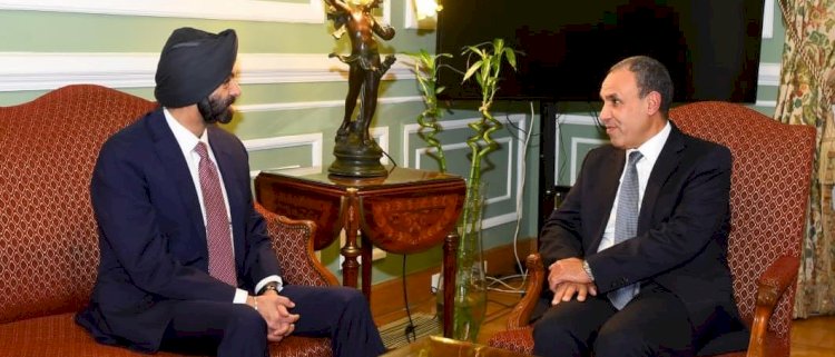 وزير الخارجية يستقبل رئيس مجموعة البنك الدولي