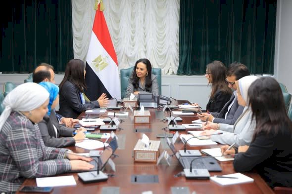 وزيرة التضامن الاجتماعي تلتقي الممثلة المقيمة لبرنامج الأمم المتحدة الإنمائي في مصر