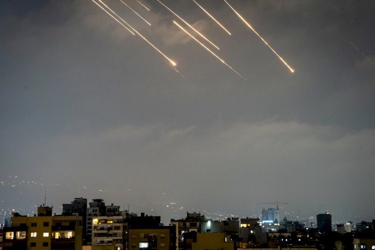 ظلام في إسرائيل.. انقطاع الكهرباء عن نتانيا شمال تل أبيب بعد الهجوم الإيراني