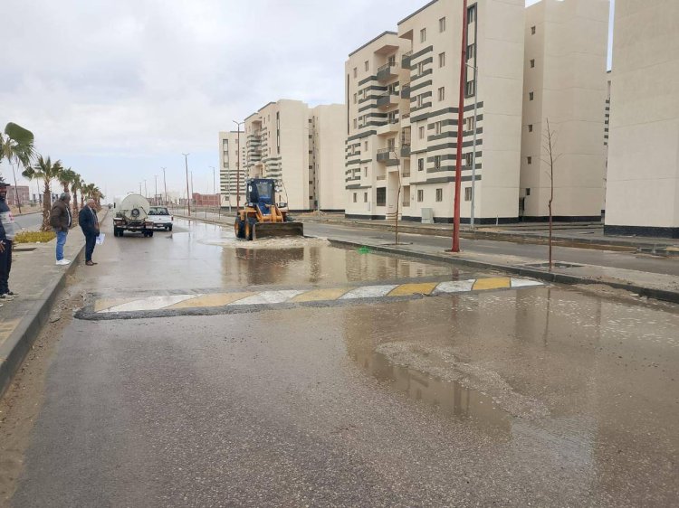 أجهزة المدن الجديدة تُكثف جهودها لمجابهة مياه الأمطار والتعامل مع موجة الطقس السيئ
