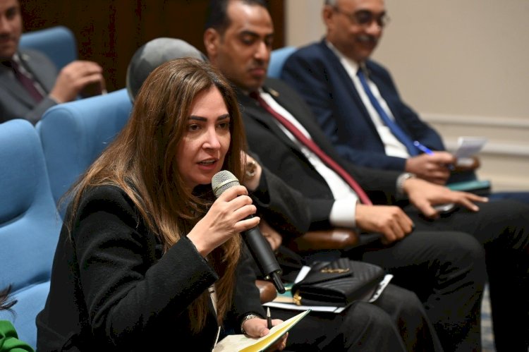  النائبة أميرة العادلى تتقدم بمشروع قانون لتنظيم استخدام البيئة الرقمية للأطفال