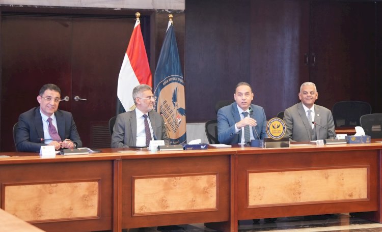 رئيس هيئة الرقابة المالية يُطلق سلسلة لقاءات مع ممثلي الأنشطة المالية غير المصرفية ويبدأها باجتماع موسع مع اتحاد شركات التأمين