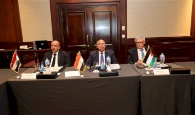 وزير النقل يترأس اعمال اجتماع  الجمعية العمومية للشركة رقم (87) بحضور وزير النقل الأردني