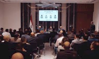 وزير الخارجية يلتقي أبناء الجالية المصرية في الكويت