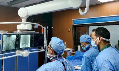 الرعاية الصحية تعلن نجاح إجراء أول حالة سحب جلطة حادة بالمخ بمستشفى طيبة التخصصي بإسنا وإنقاذ مريضة خلال الوقت الذهبي