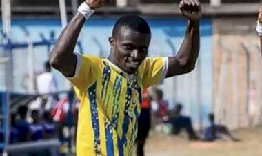 خلال العودة من مباراة ..مقتل لاعب غاني في هجوم مسلح على حافلة فريق بيريكوم تشيلسي