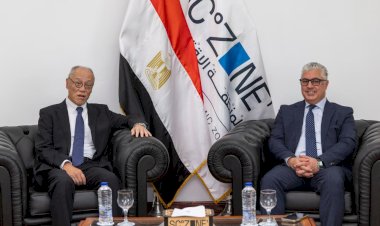 رئيس اقتصادية قناة السويس يستقبل سفير اليابان بالقاهرة لبحث فرص التعاون