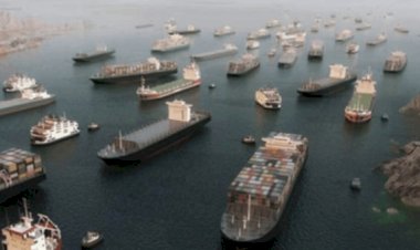 التلفزيون الإيراني يعلن إعادة فتح المجال الجوي الإيراني على 4 مراحل