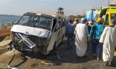 إصابة 5 أشخاص في حادث انقلاب سيارة ميكروباص بالفيوم